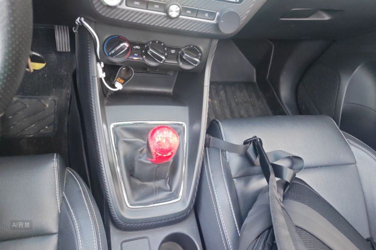 MG ZS 2018 #16 MG ZS 2018 car image #16