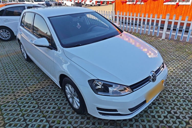 Volkswagen Golf 2016 car image #4