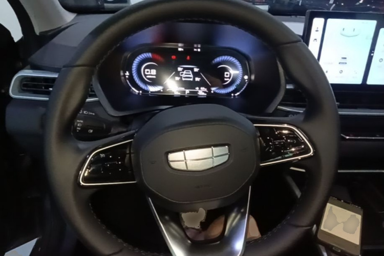 GEELY Emgrand 2025 car image #11