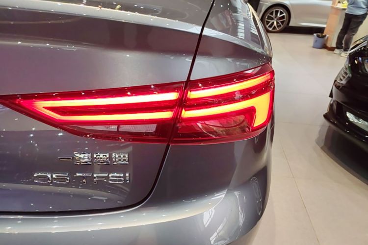 Audi A3 2020 car image #8