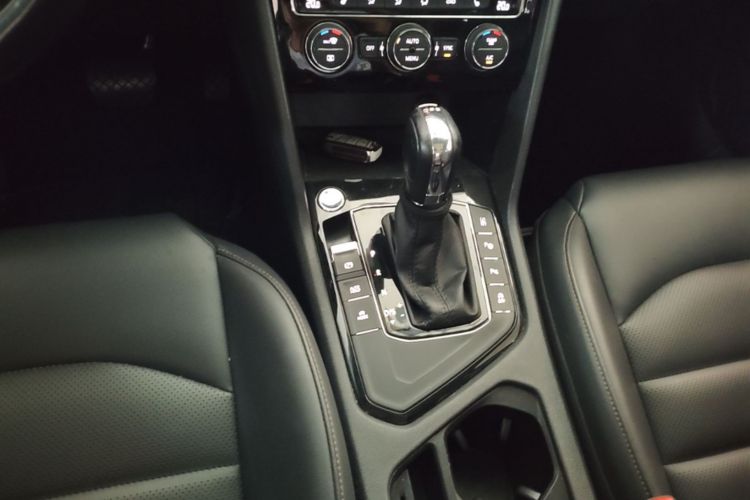 Volkswagen Tharu 2019 #14 Volkswagen Tharu 2019 car image #14
