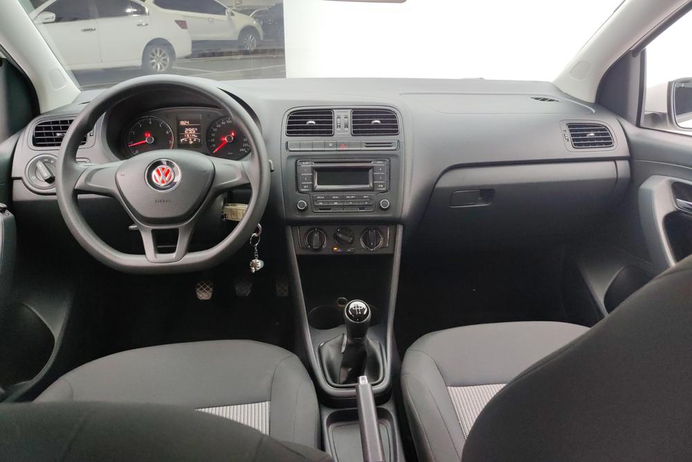 Volkswagen Polo 2016 #11 Volkswagen Polo 2016 car image #11