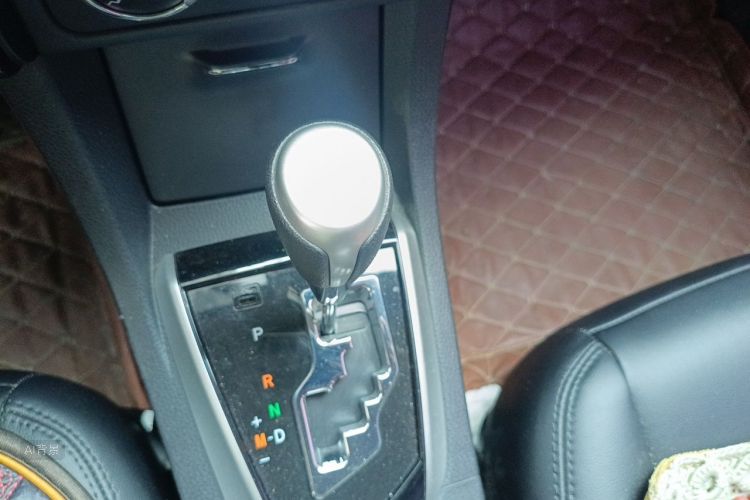 Toyota Corolla 2017 car image #16