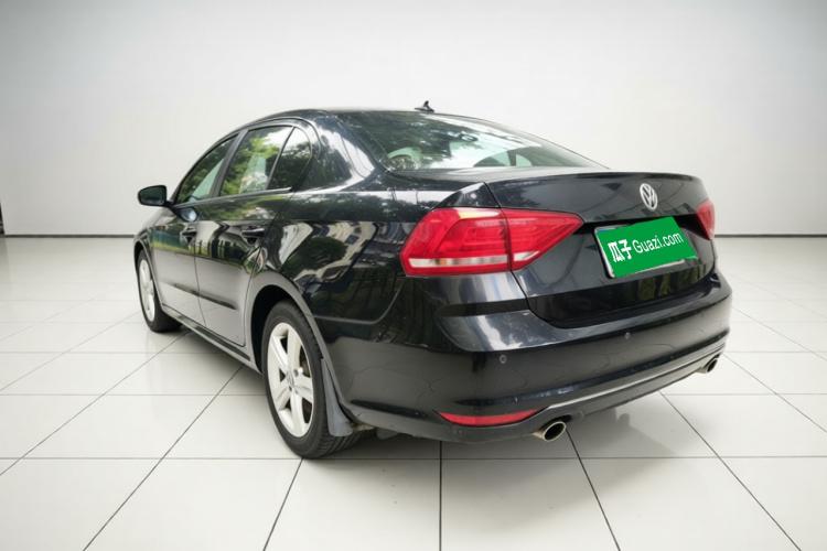 Volkswagen Lavida 2019 car image #5
