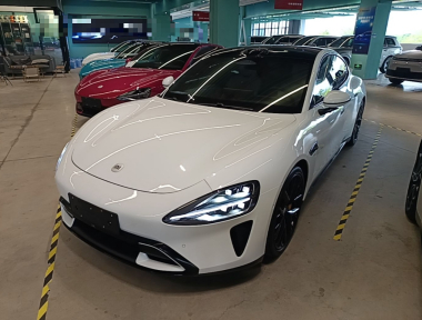 MI SU7 2024 car image 