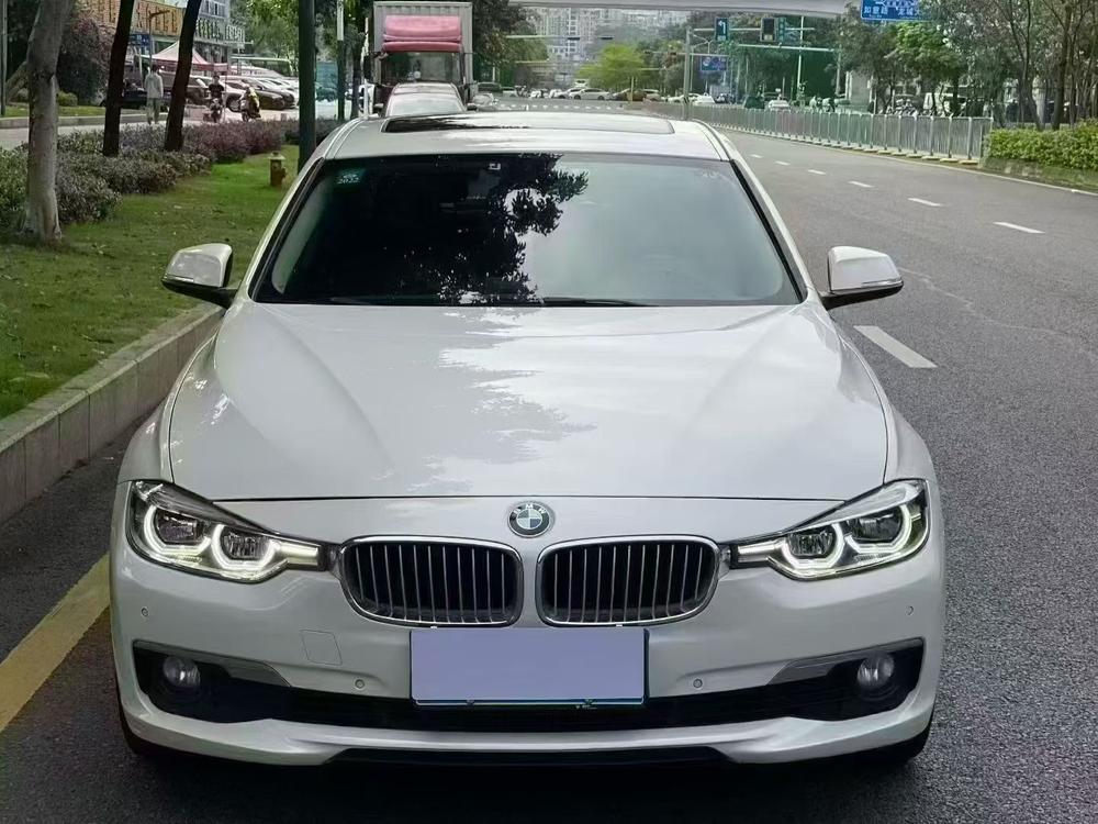 BMW 3 Series 2018 #2 BMW 3 Series 2018 car image #2