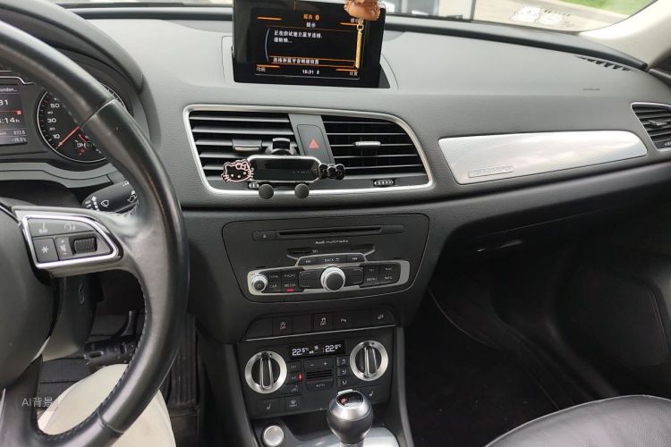 Audi Q3 2016 #15 Audi Q3 2016 car image #15