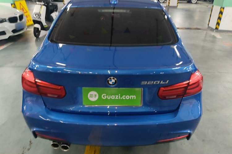BMW 3 Series 2019 car image #6