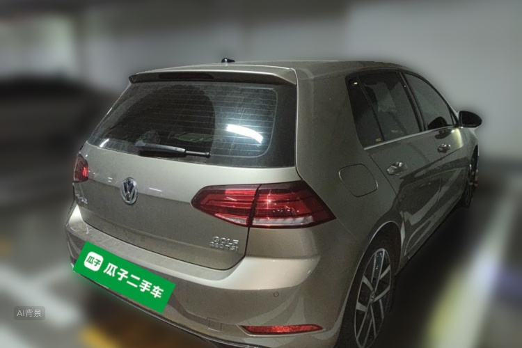 Volkswagen Golf 2020 car image #7