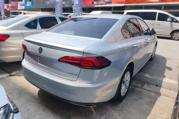 Volkswagen Bora 2019 car image #5
