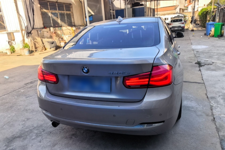 BMW 3 Series 2016 #6 BMW 3 Series 2016 car image #6