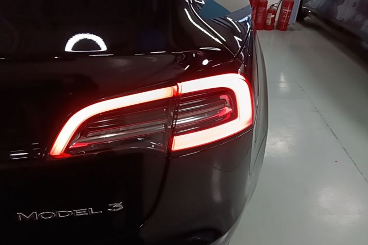 Tesla Model 3 2023 #8 Tesla Model 3 2023 immagine di auto #8