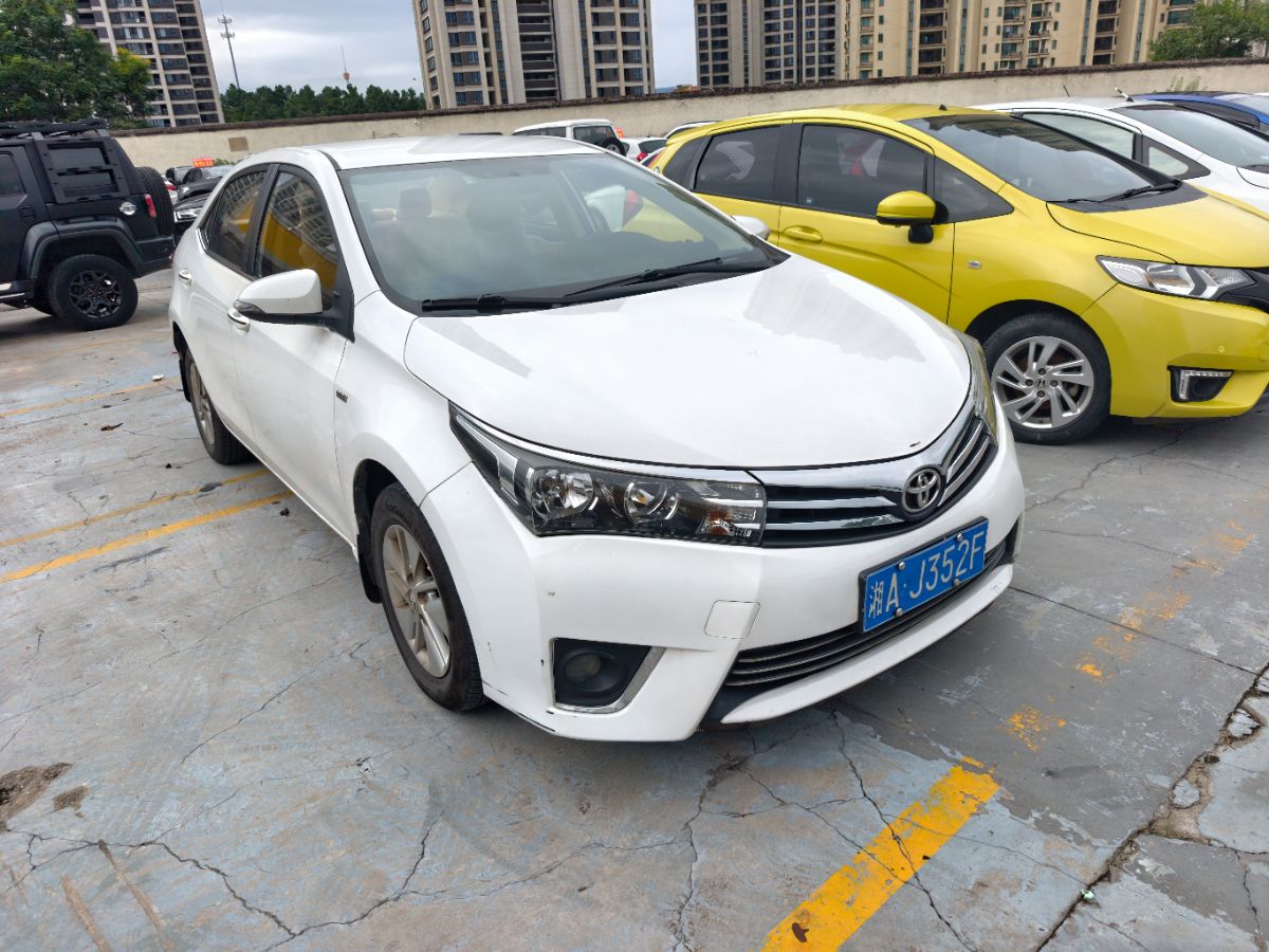 2015 immagine di auto #3
