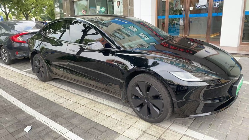 Tesla Model 3 2025 #6 Tesla Model 3 2025 car image #6