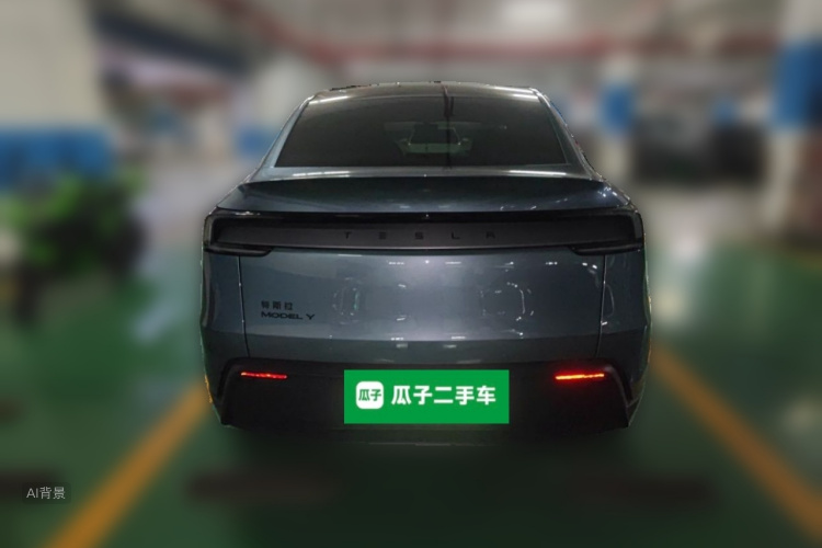 Tesla Model Y 2026 #6 Tesla Model Y 2026 car image #6
