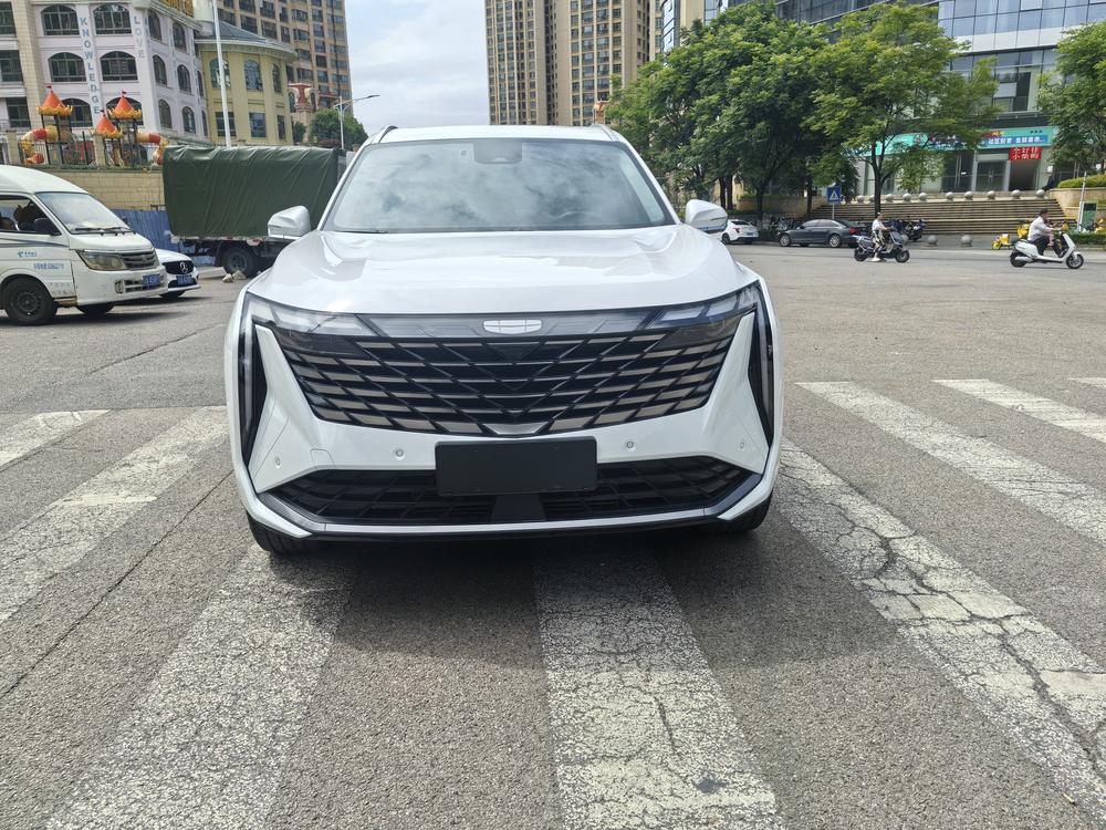 GEELY Boyue L 2023 car image #2