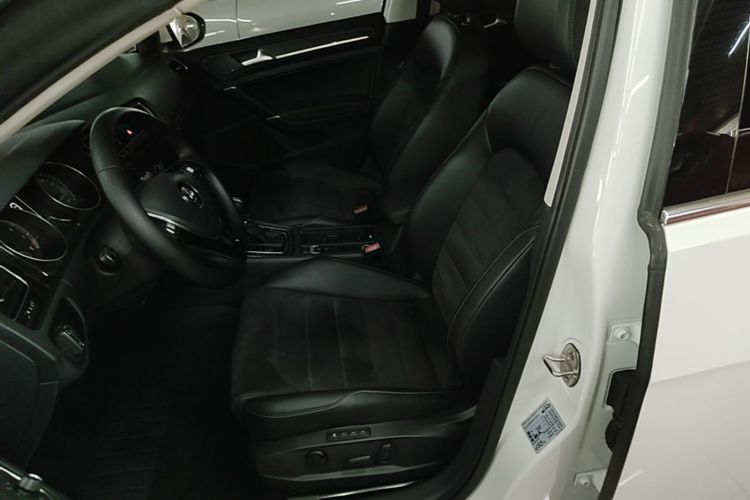 Volkswagen Golf 2018 #15 Volkswagen Golf 2018 car image #15