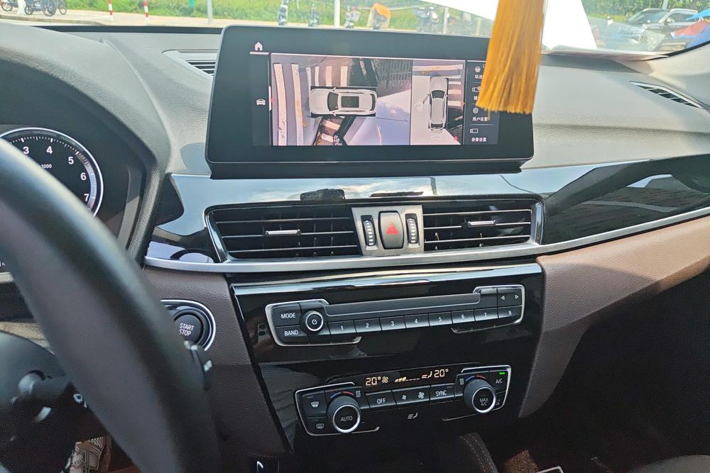 BMW X1 New Energy 2021 imagen de coche #12