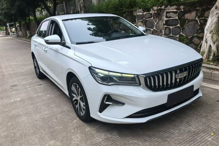 GEELY Emgrand 2024 #4 GEELY Emgrand 2024 imagen de coche #4