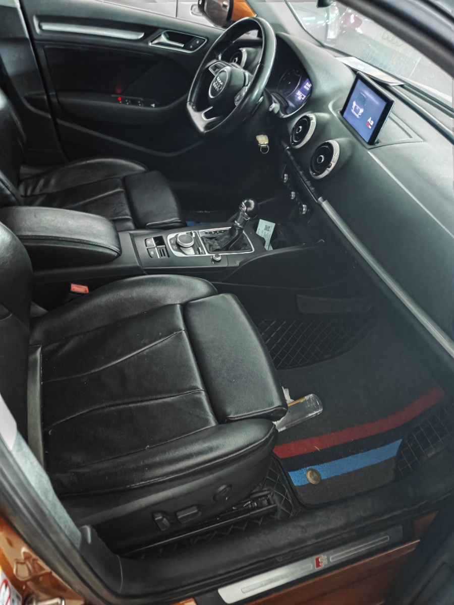 Audi A3 2018 imagen de coche #5