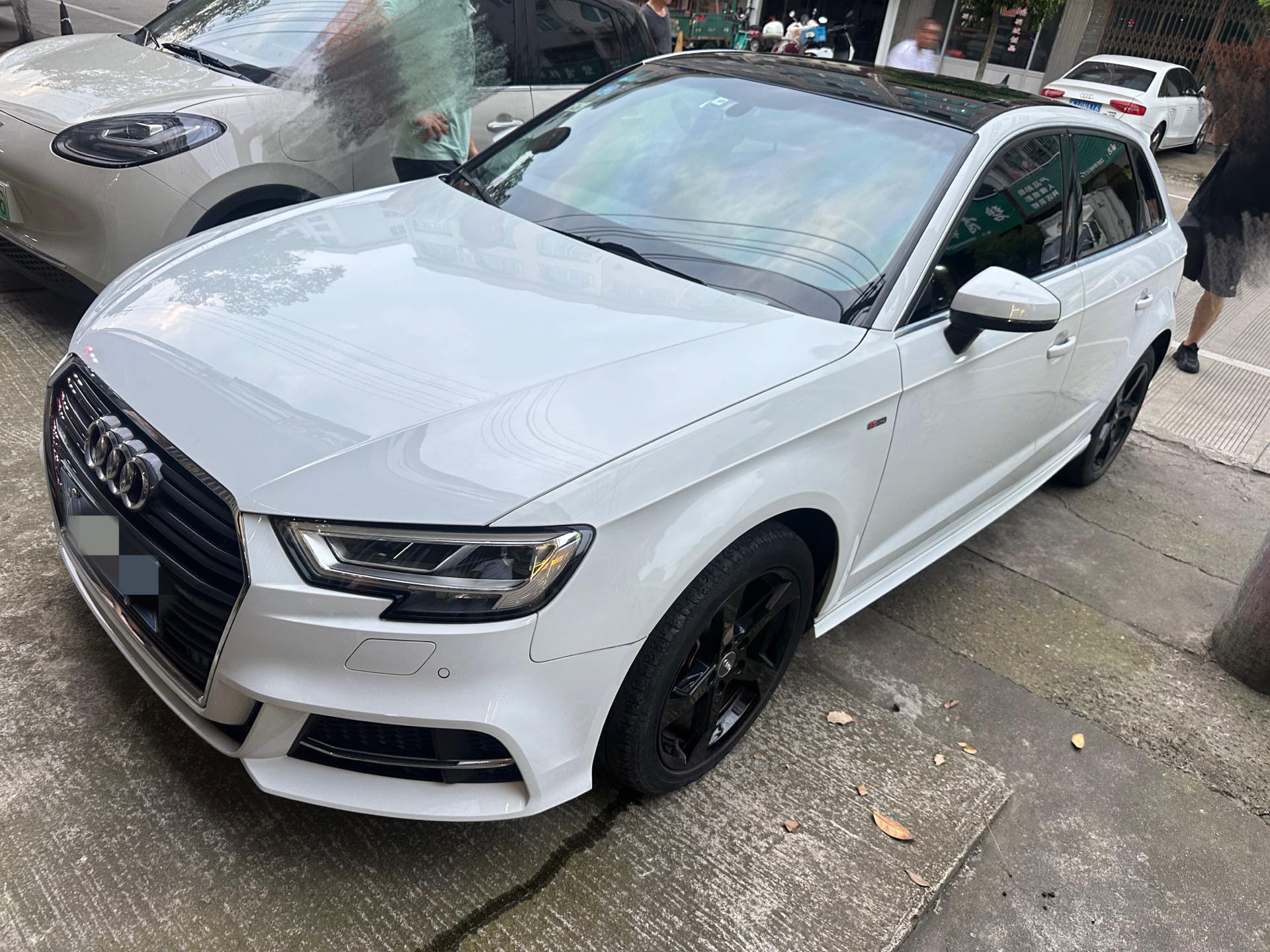 2019 2019 car image