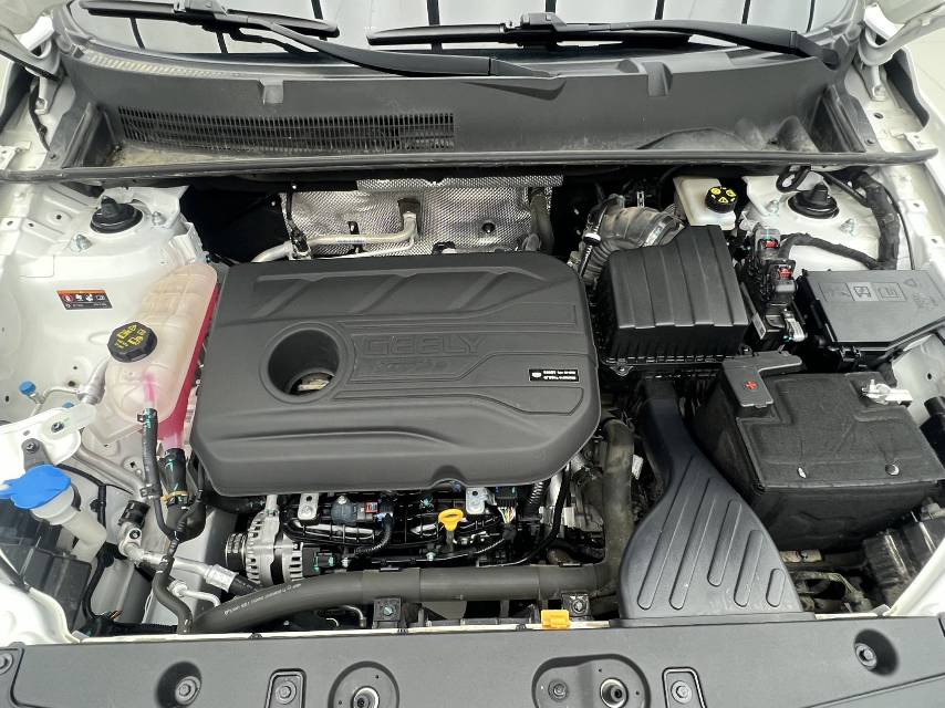 GEELY Vision X6 2022 car image #20