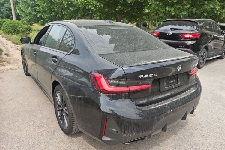 BMW 3 Series 2025 car image #5