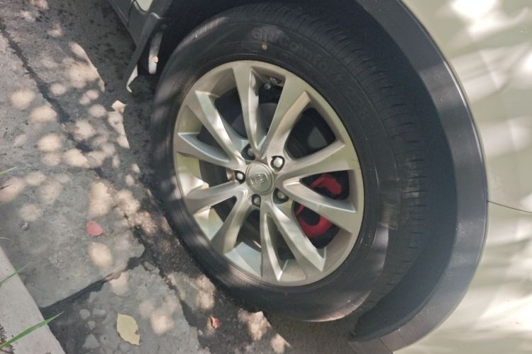 GEELY Emgrand GS 2017 car image #6