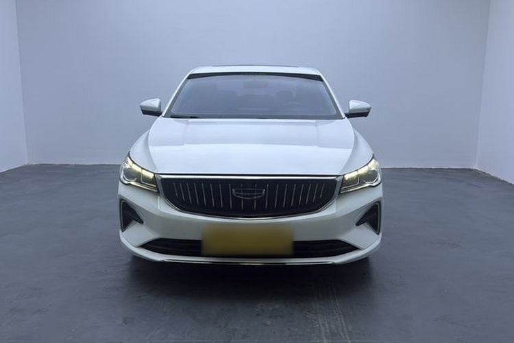GEELY Emgrand 2023 car image #3