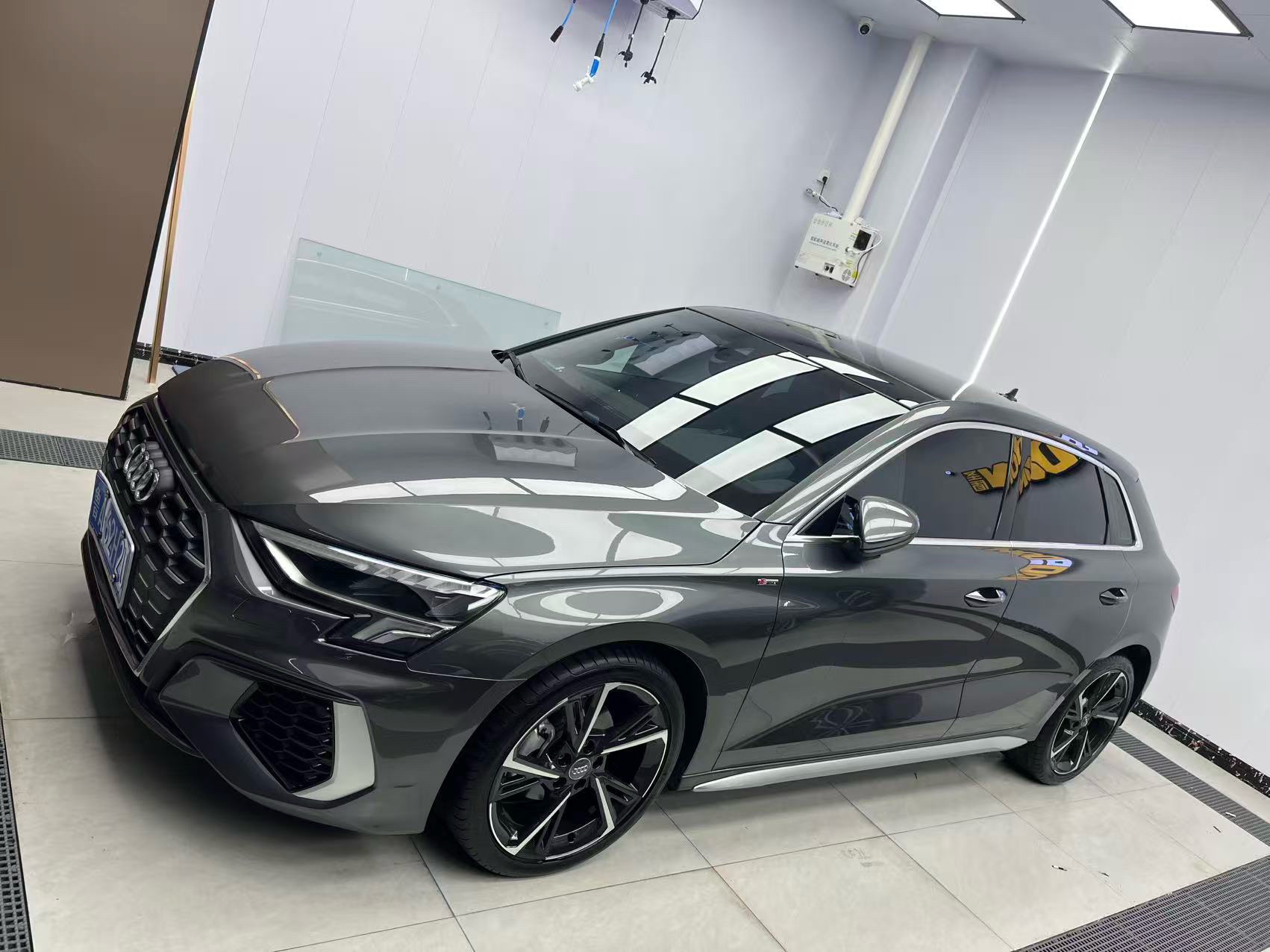 2022 2022 car image