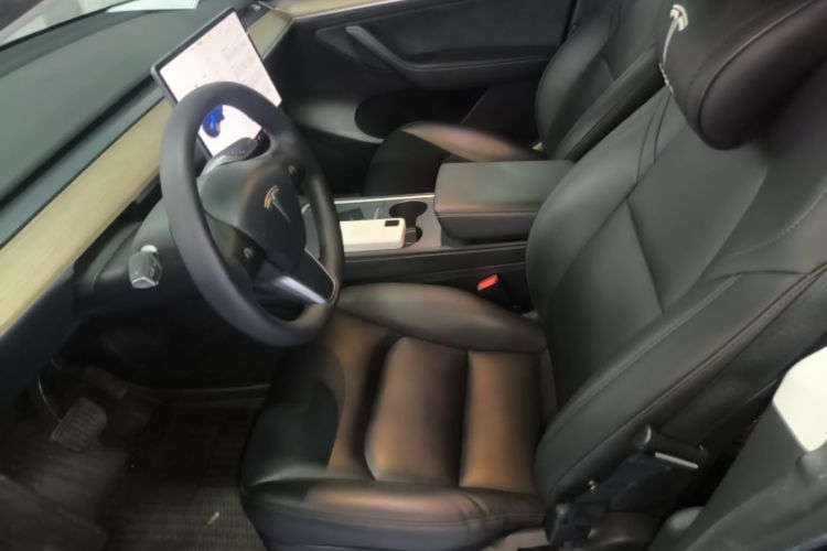 Tesla Model Y 2021 #19 Tesla Model Y 2021 car image #19