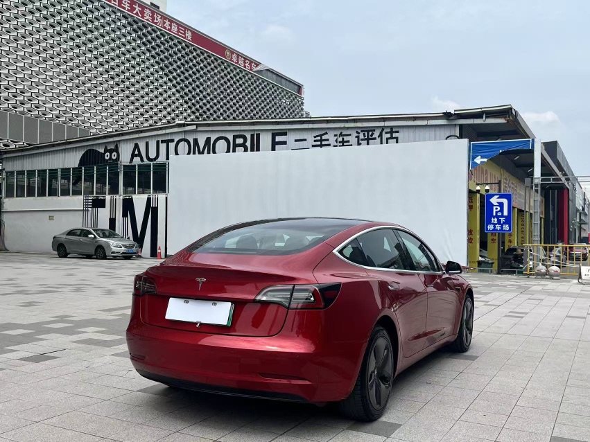 Tesla Model 3 (Imported) 2019 #4 Tesla Model 3 (Imported) 2019 car image #4