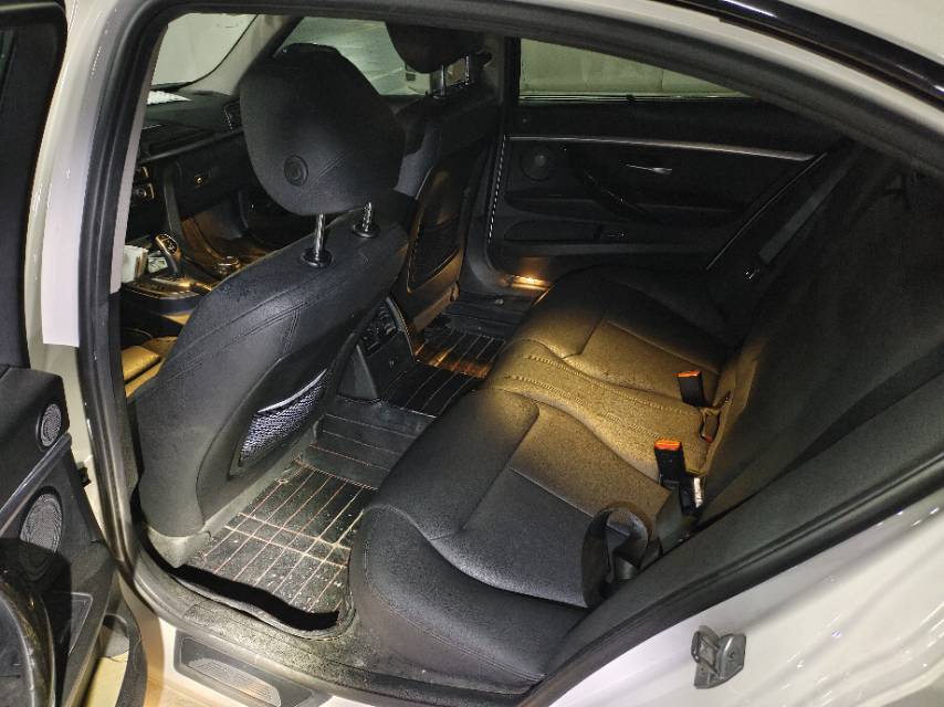 BMW 3 Series 2018 car image #4