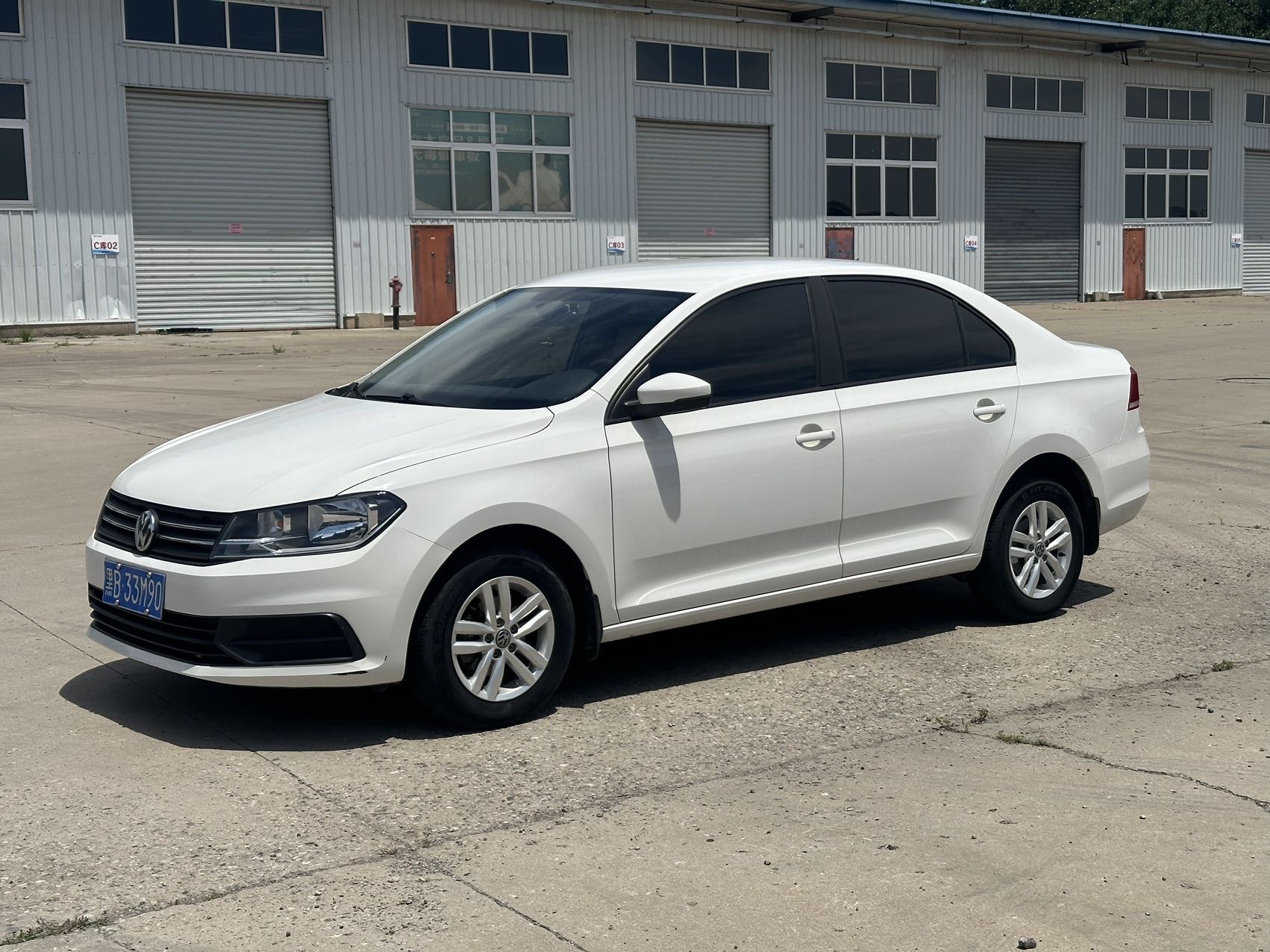 Volkswagen Santana 2019 car image 
