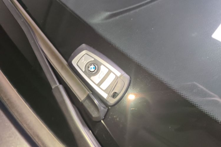 BMW 3 Series GT 2019 car image #9