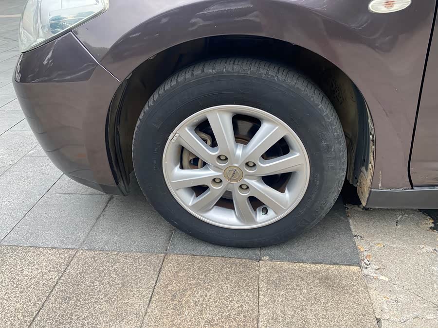 日产 颐达 2009 汽车图片 #8