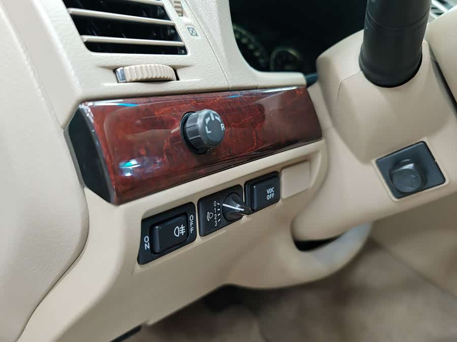 日产 CIMA 2004 汽车图片 #8