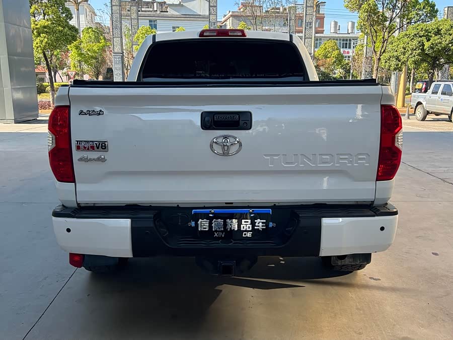 Toyota Tundra 2014 immagine di auto #8