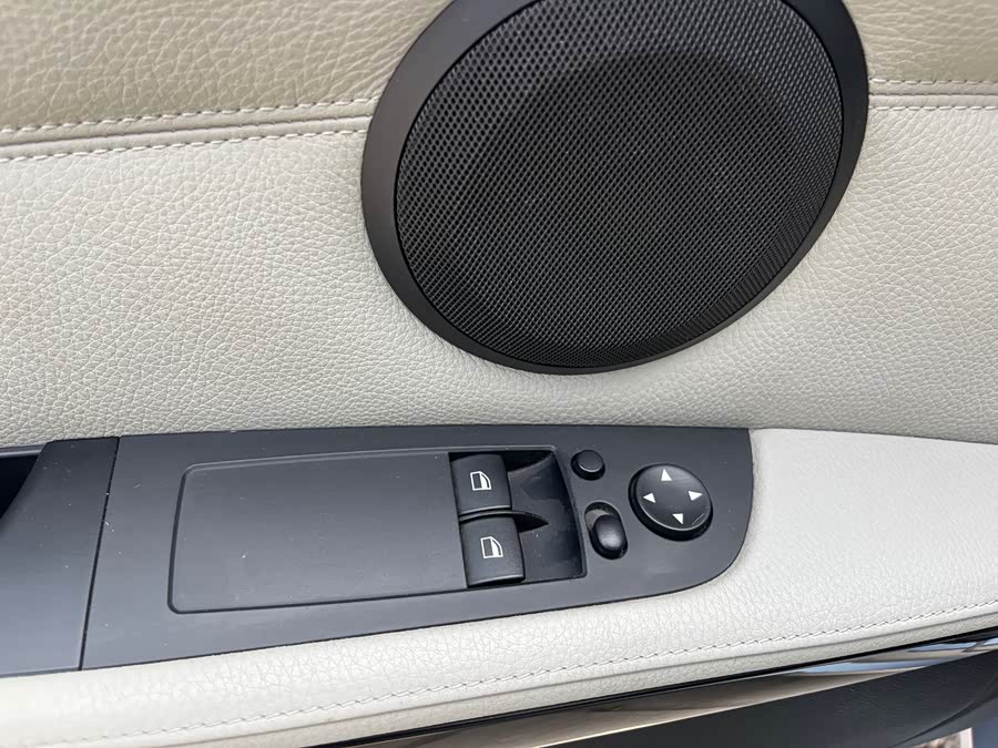 BMW 3 Series (Imported) 2009 car image #8