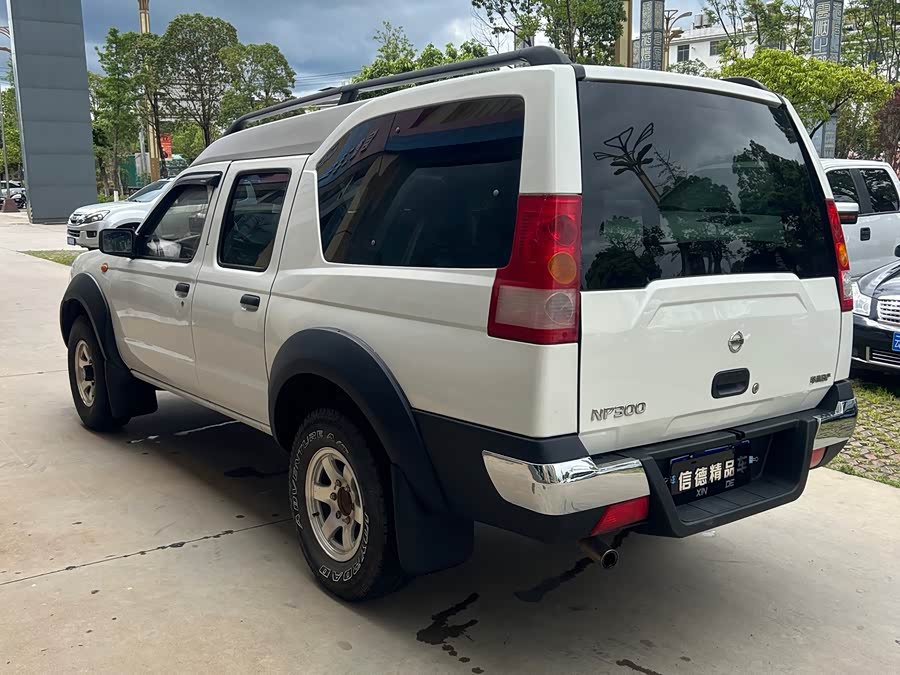 日产 日产ZN厢式车 2011 汽车图片 #8