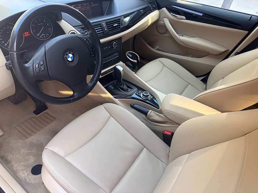 BMW X1 (Imported) 2011 car image #8