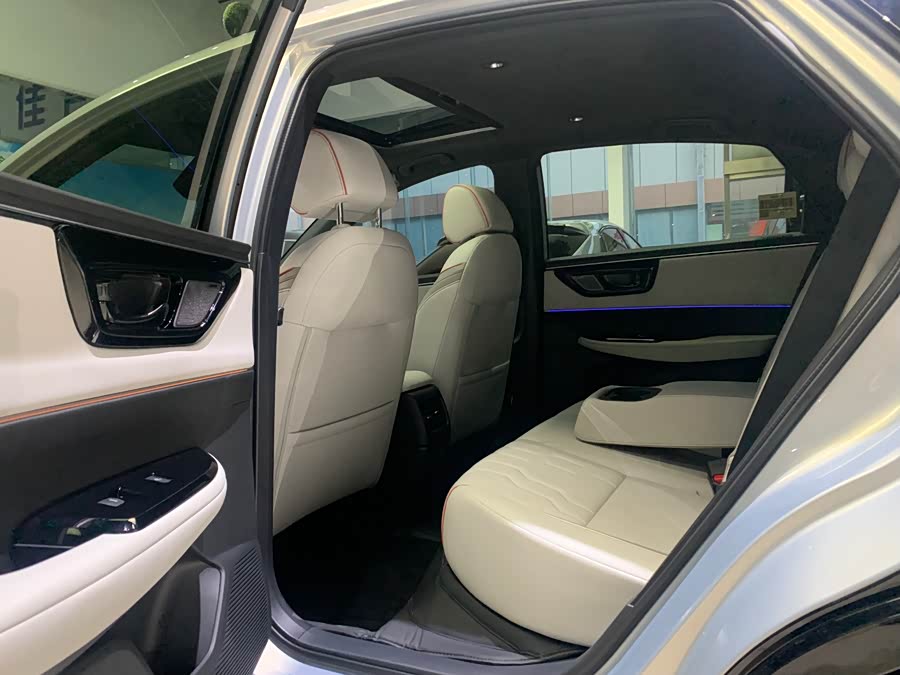 Honda e:NS2 2024 #8 Honda e:NS2 2024 car image #8