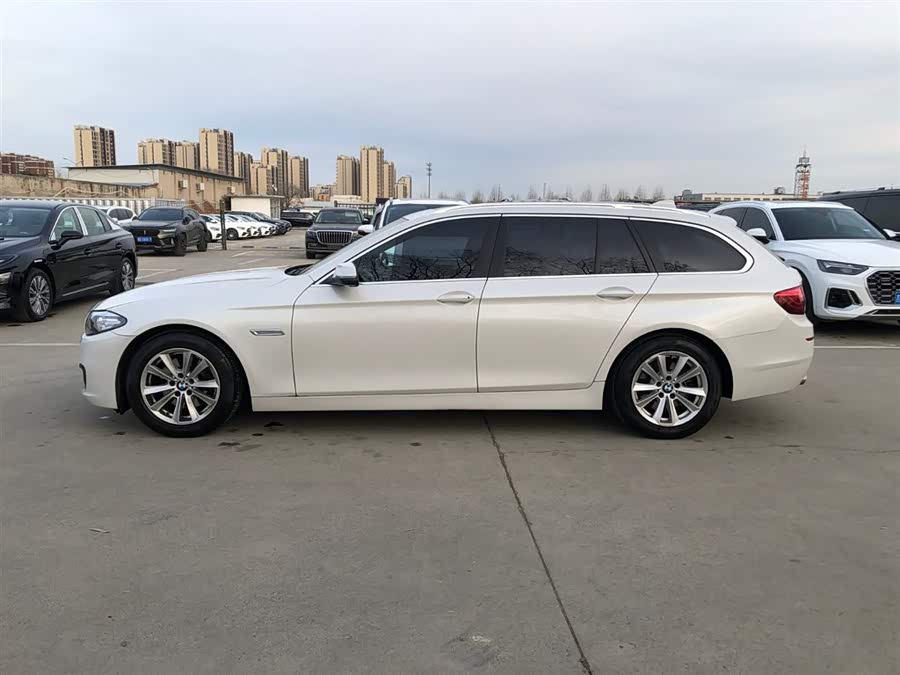 BMW 5 Series (Imported) 2014 car image #8