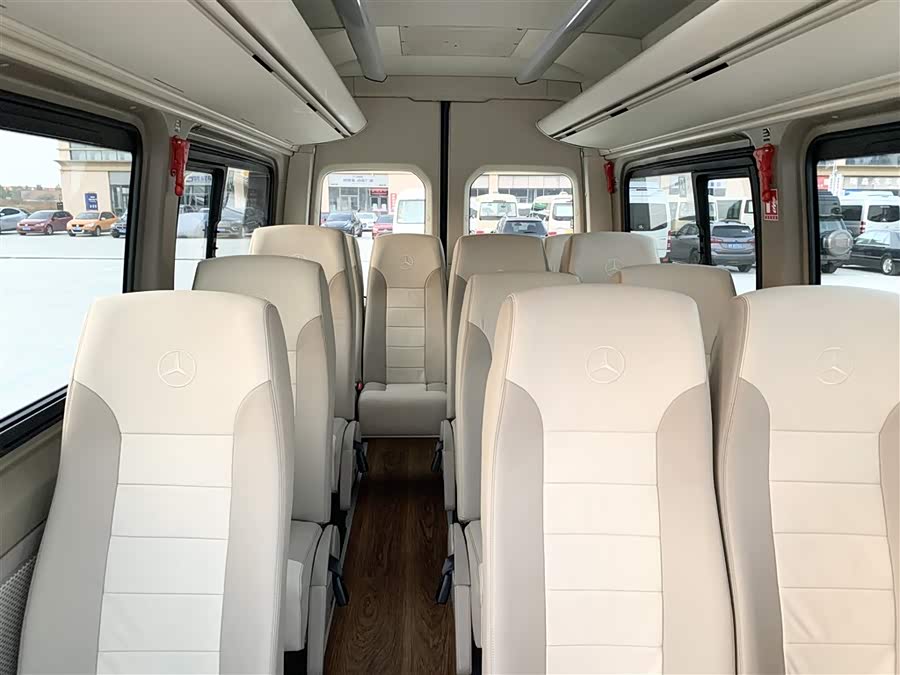 Mercedes-Benz Sprinter 2019 car image #8