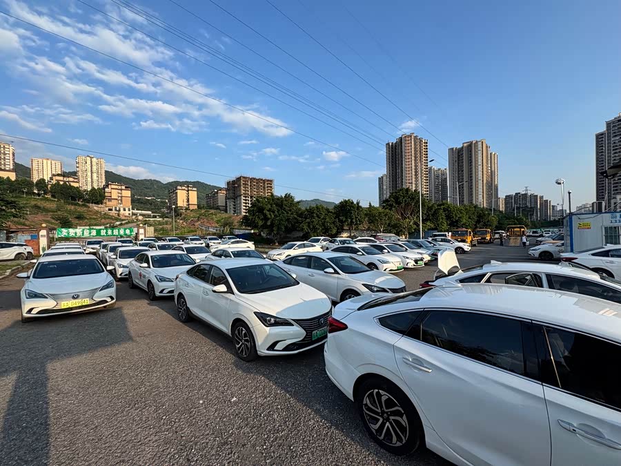 Changan Eado EV 2019 #8 Changan Eado EV 2019 car image #8