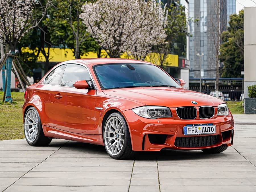 BMW 1 Series M 2012 #8 BMW 1 Series M 2012 car image #8