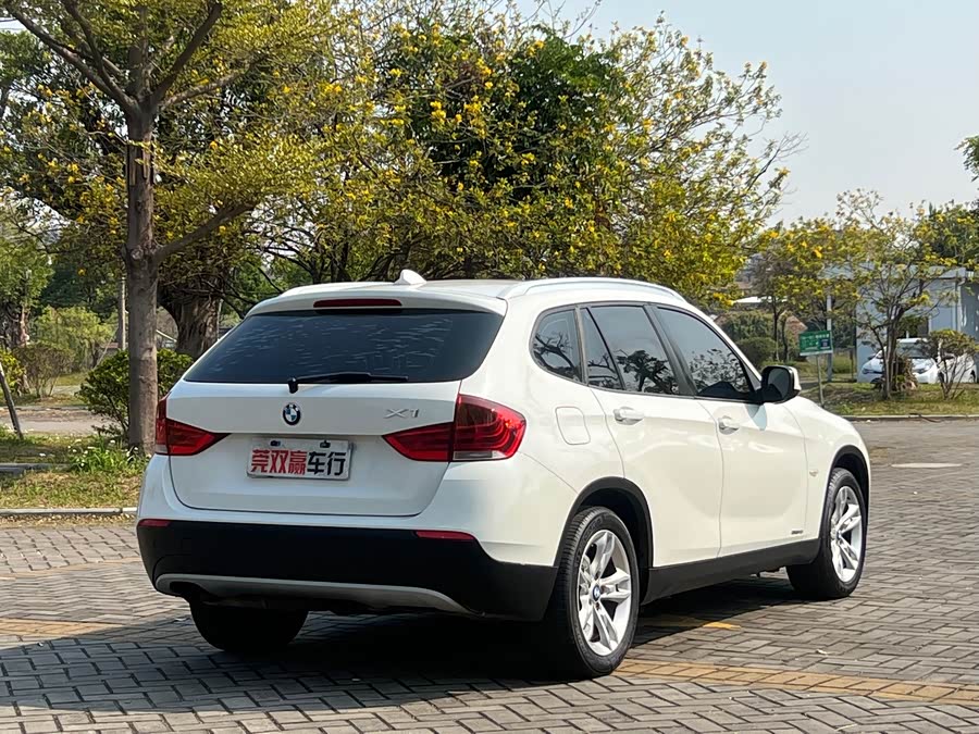 BMW X1 (Imported) 2012 #8 BMW X1 (Imported) 2012 car image #8