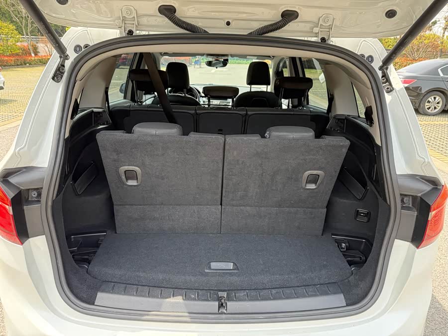 BMW 2 Series Gran Tourer 2021 car image #8