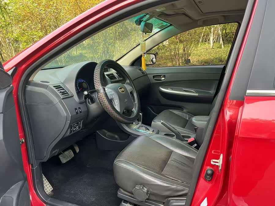 BYD L3 2014 #8 BYD L3 2014 car image #8