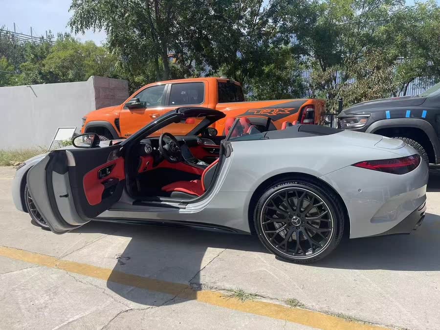 Mercedes-Benz SL AMG 2025 car image #8